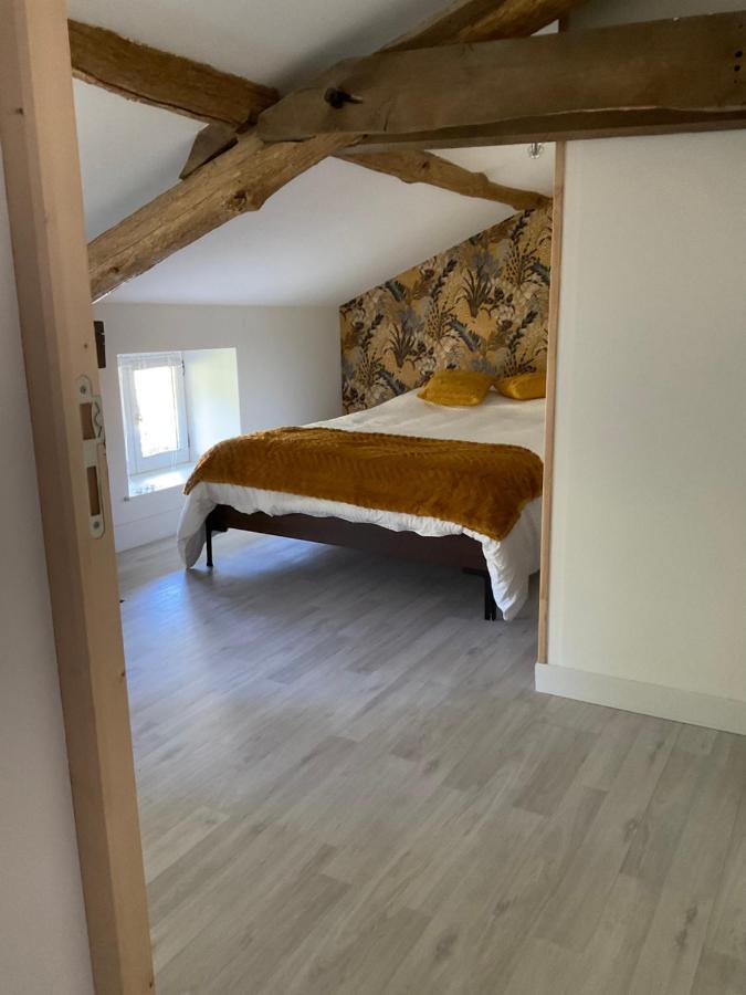 Ravissant Appartement Dans Cadre Verdoyant Marchampt Buitenkant foto